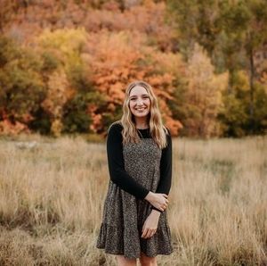 Meet your Posher, Christin